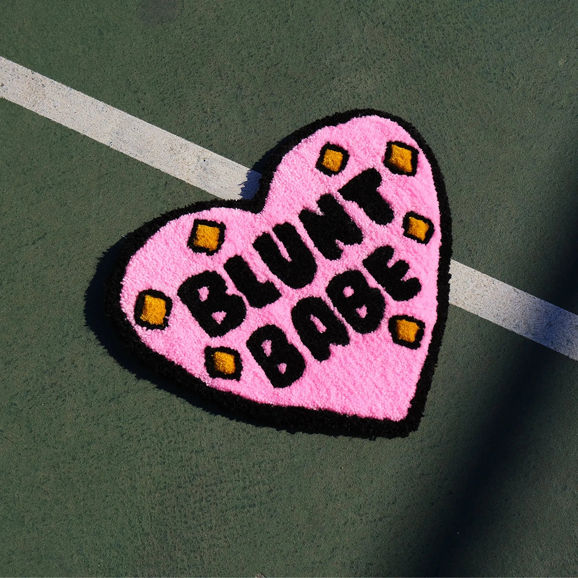 Blunt Babe 60X52cm Carpet2m